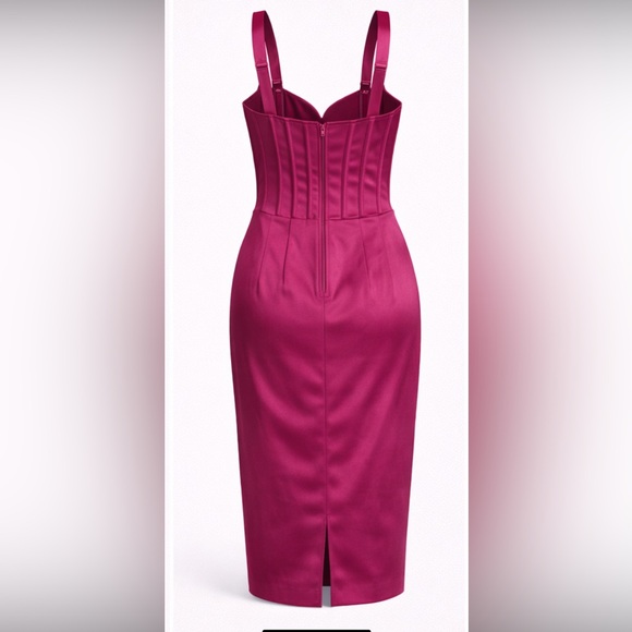 Jessica Simpson Fuchsia Bodycon Dress | Silhouette | Statement Feminine Vibe - Picture 3 of 5
